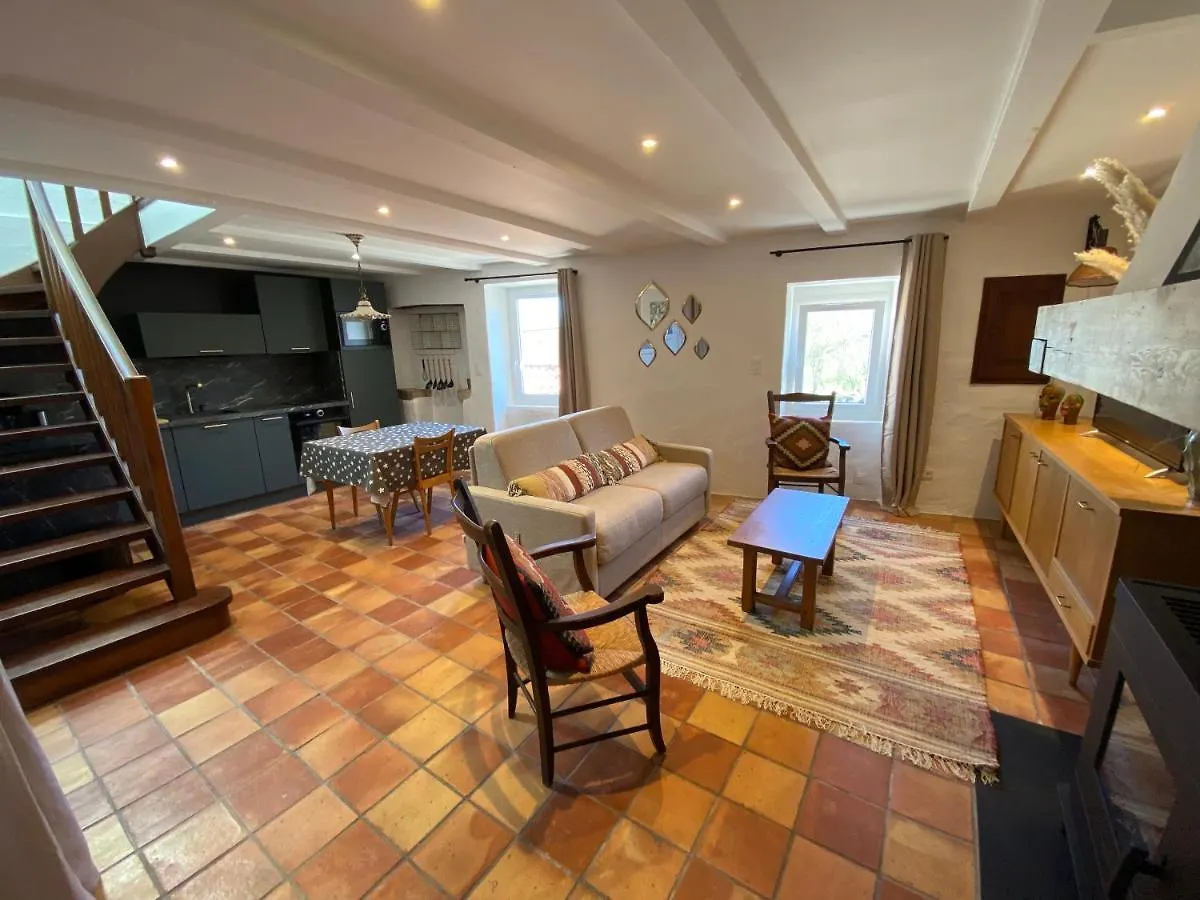 Maison Albertine Creissels 0*,  France